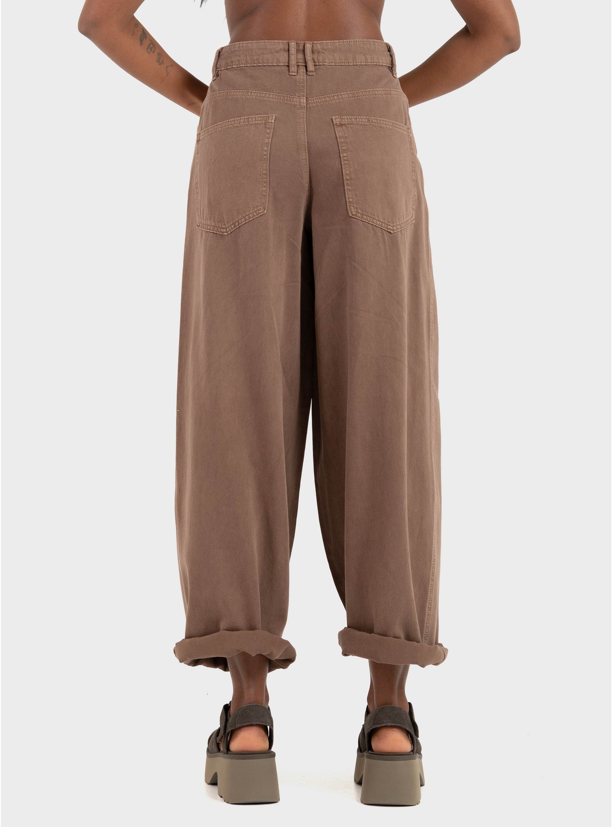 Only Taylor-Silla High Waist Barrel Pants - Dark Brown