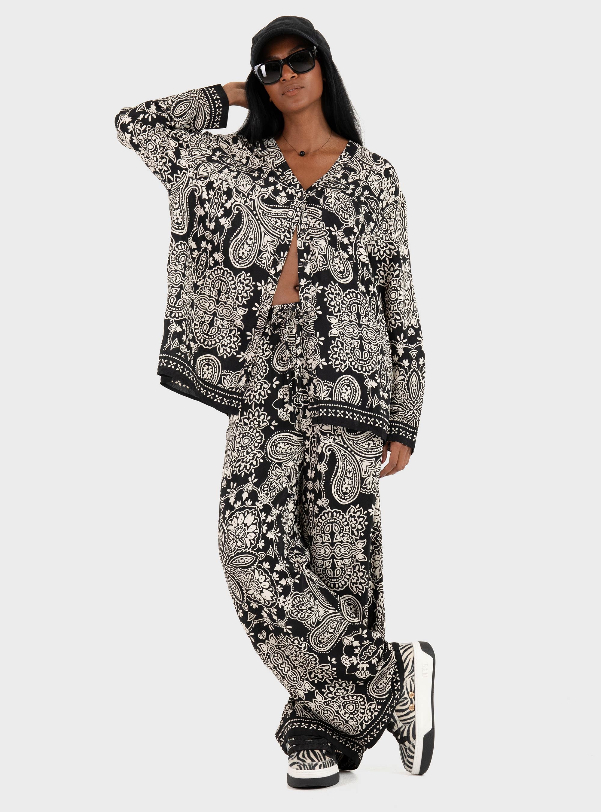 Only Emza Aja Pull Up Pants - Black