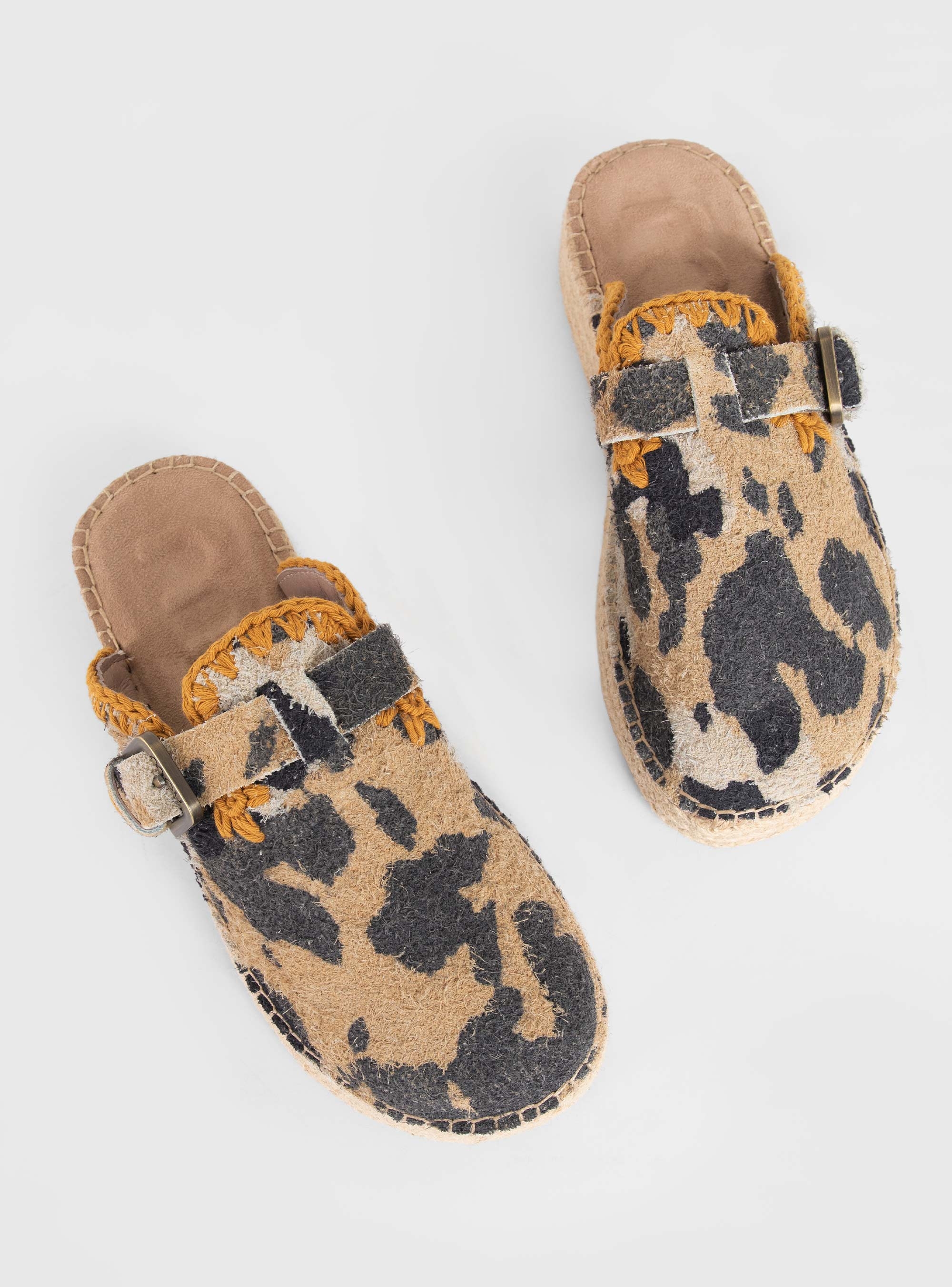 Mou Jute Clog Camo Print - Animal Print