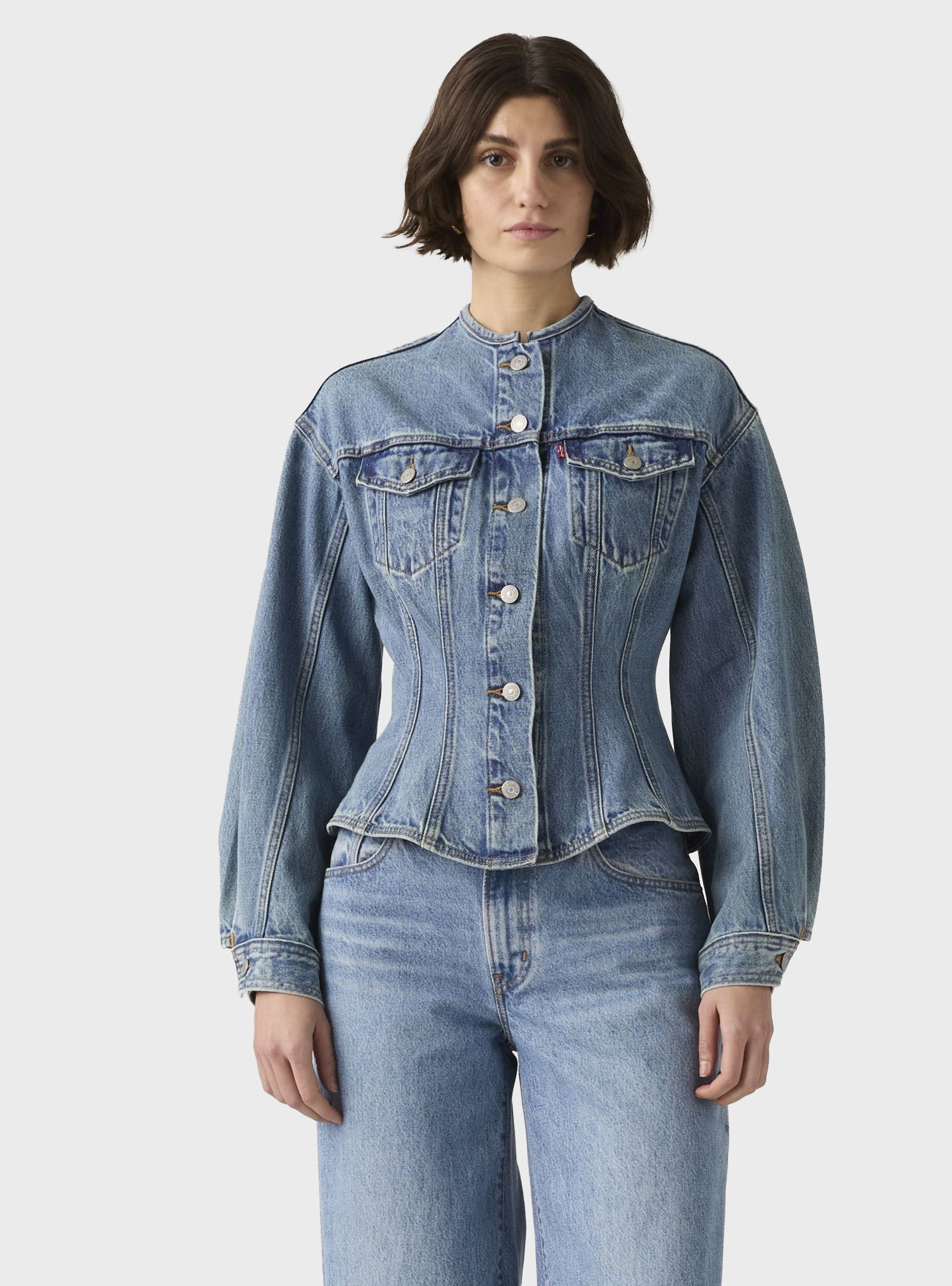 Levi's Sculpted Trucker Jacket - Medium Aged Denim
