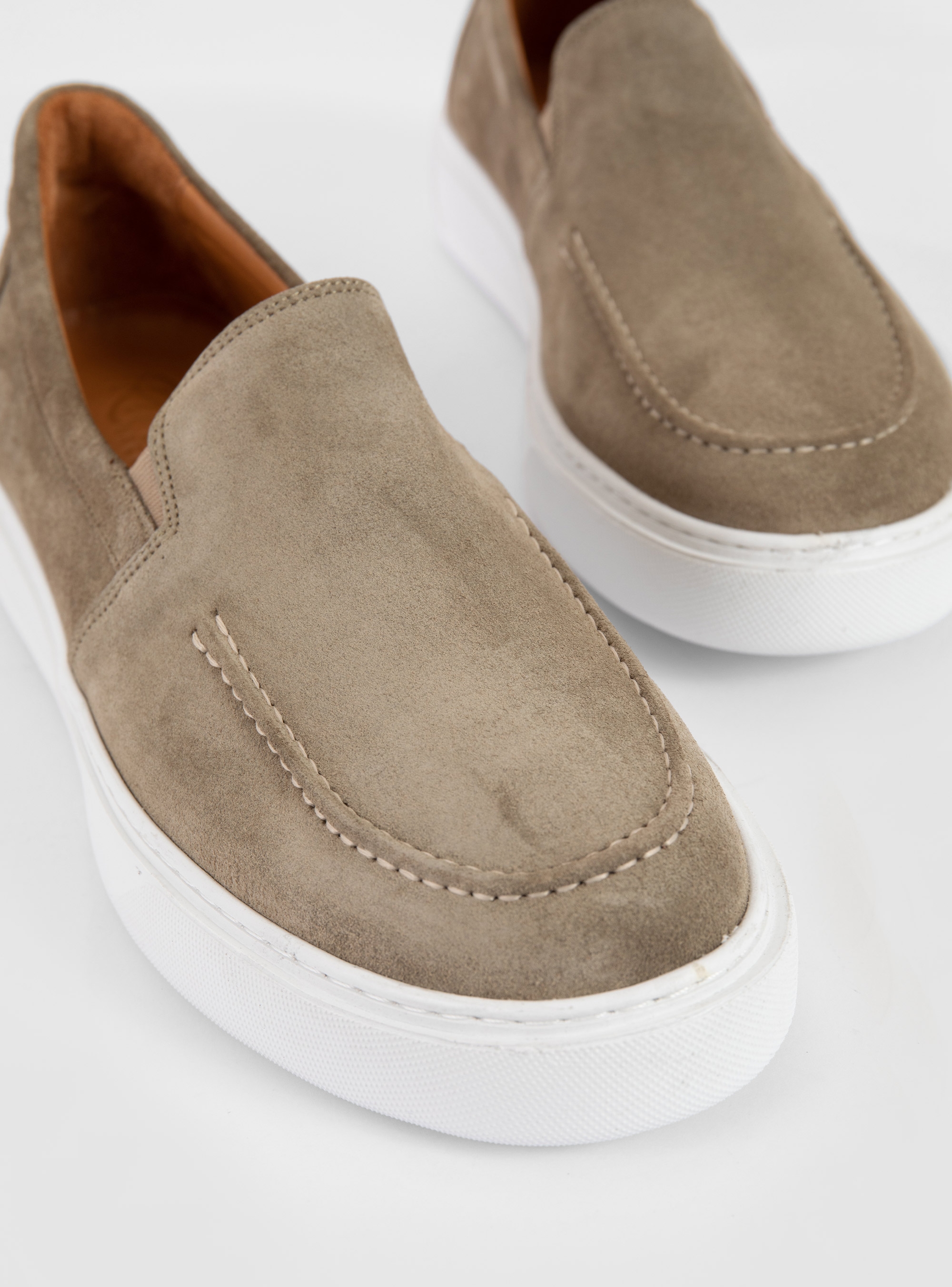 Riviera Suede Loafers - Beige