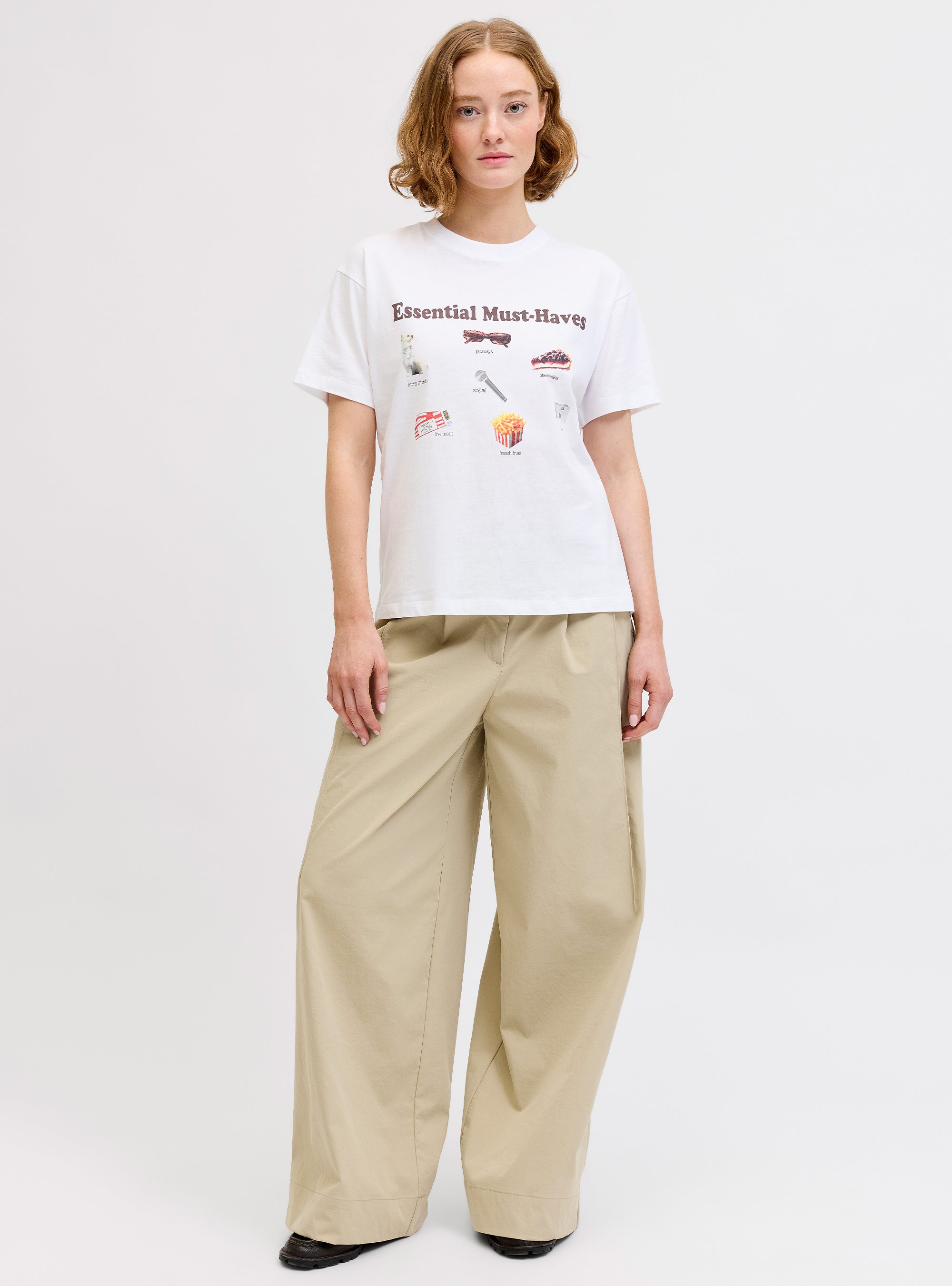 JJXX Collage Relaxed Print Tee - Brown