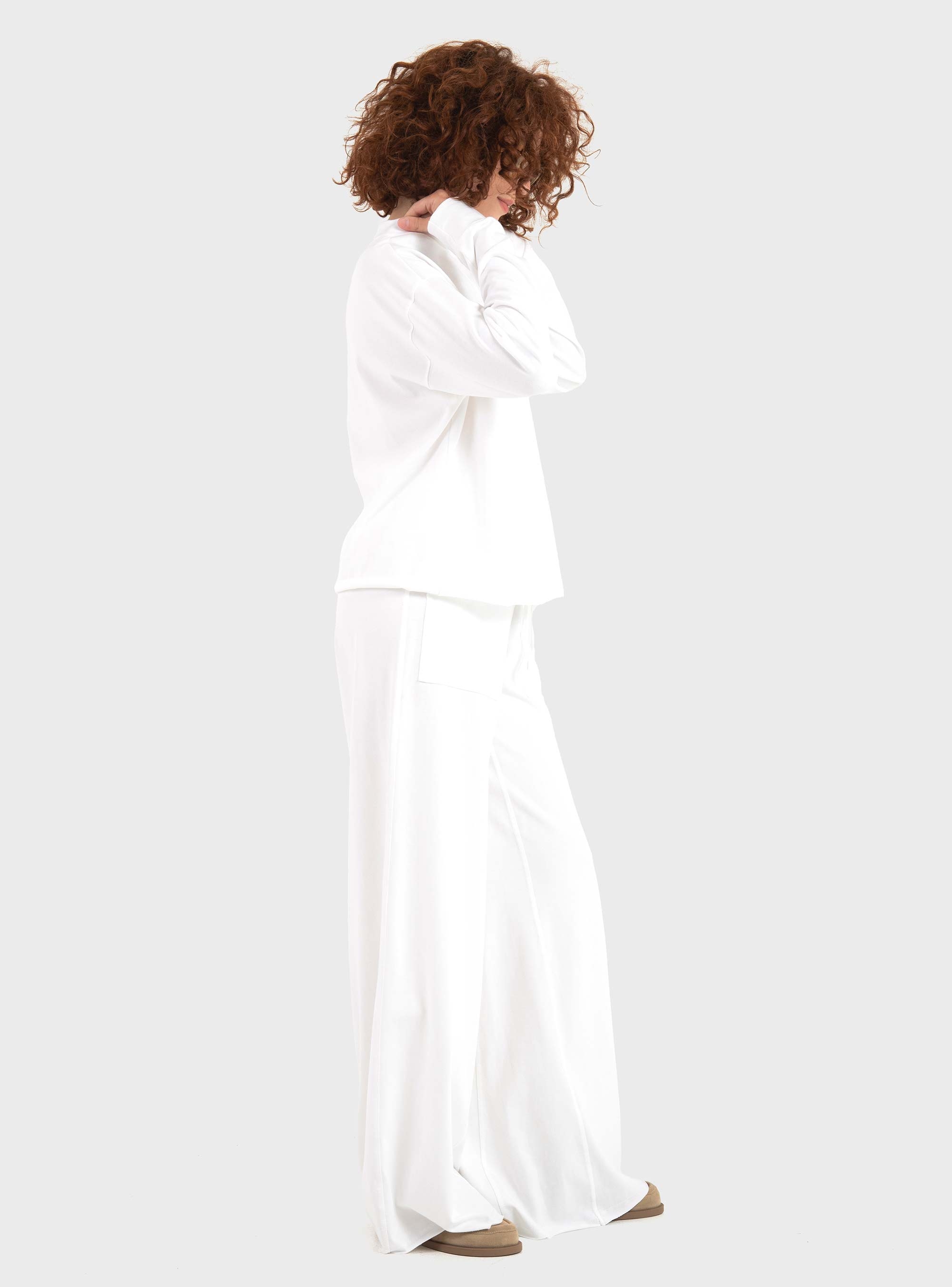 Four Minds Relaxed Fit Sweater - White
