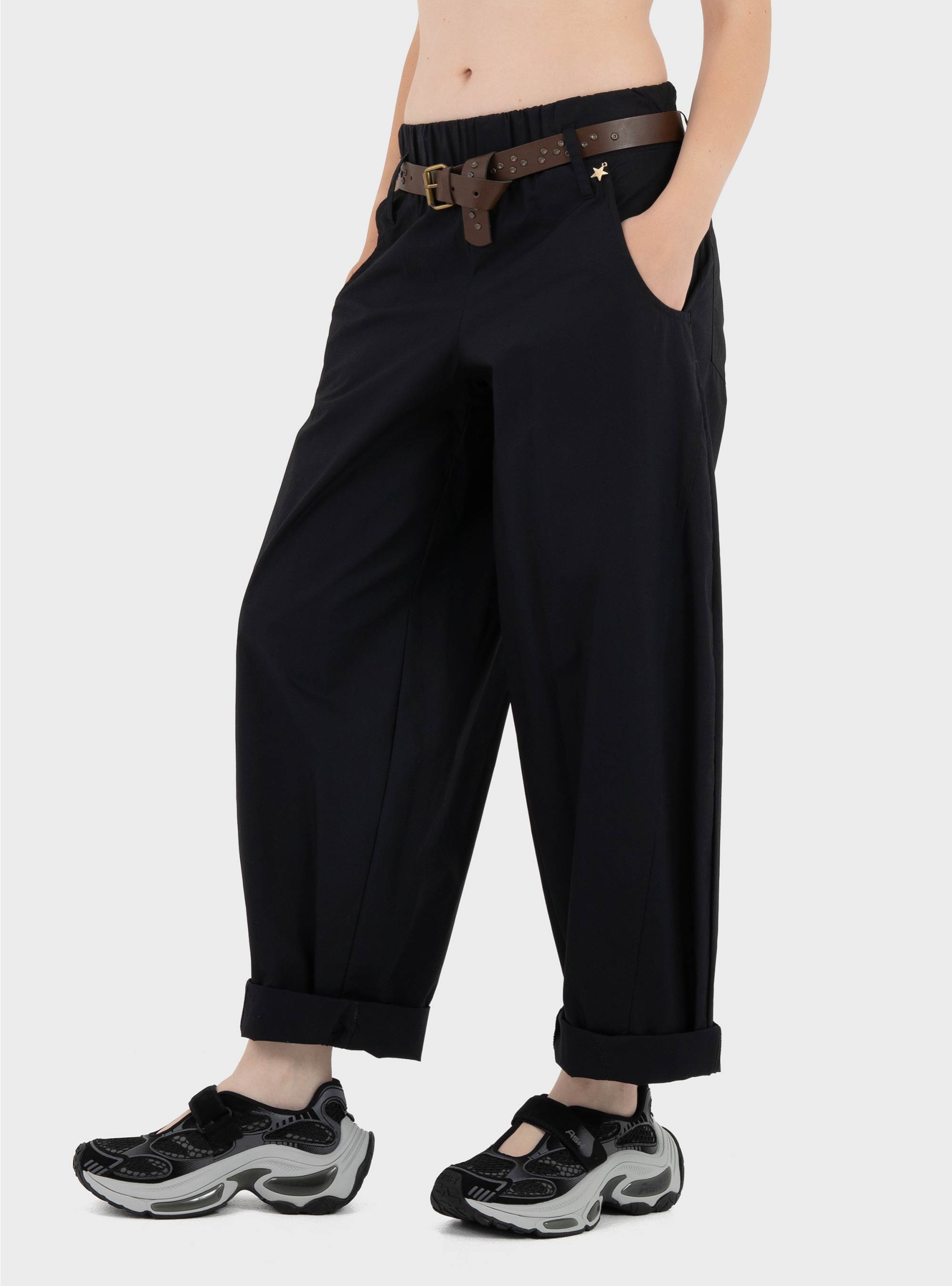 Souvenir Balloon Pants - Black