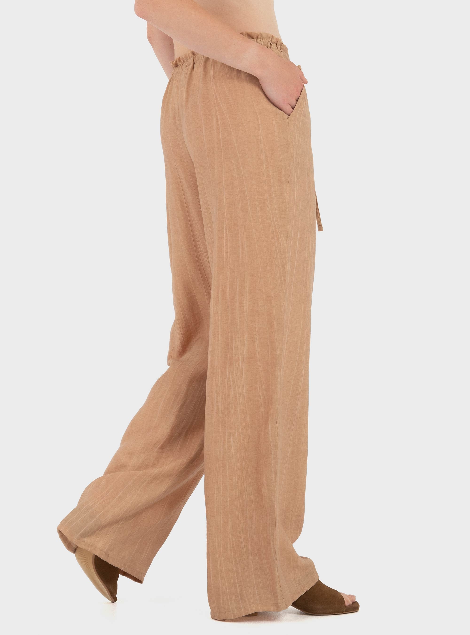 Black & Black  Relaxed Trousers - Light Brown