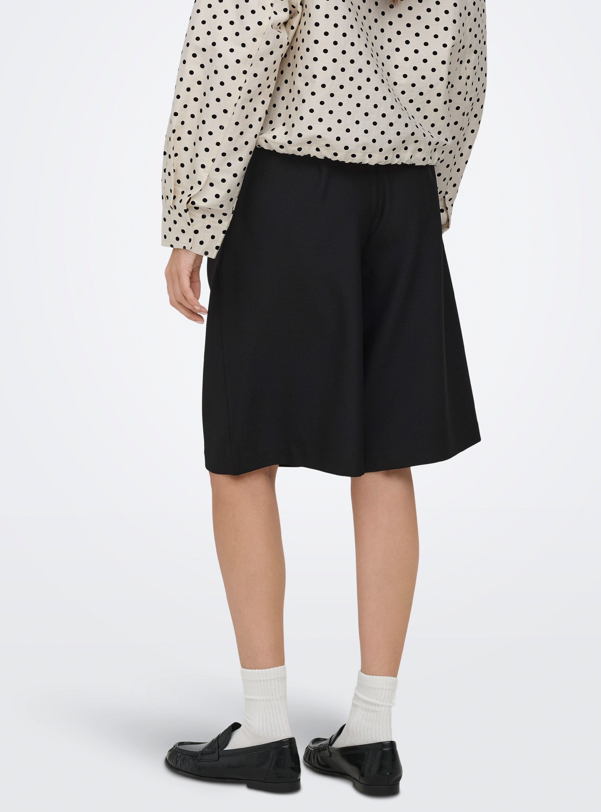 Only Linda High Waist Long Shorts - Black