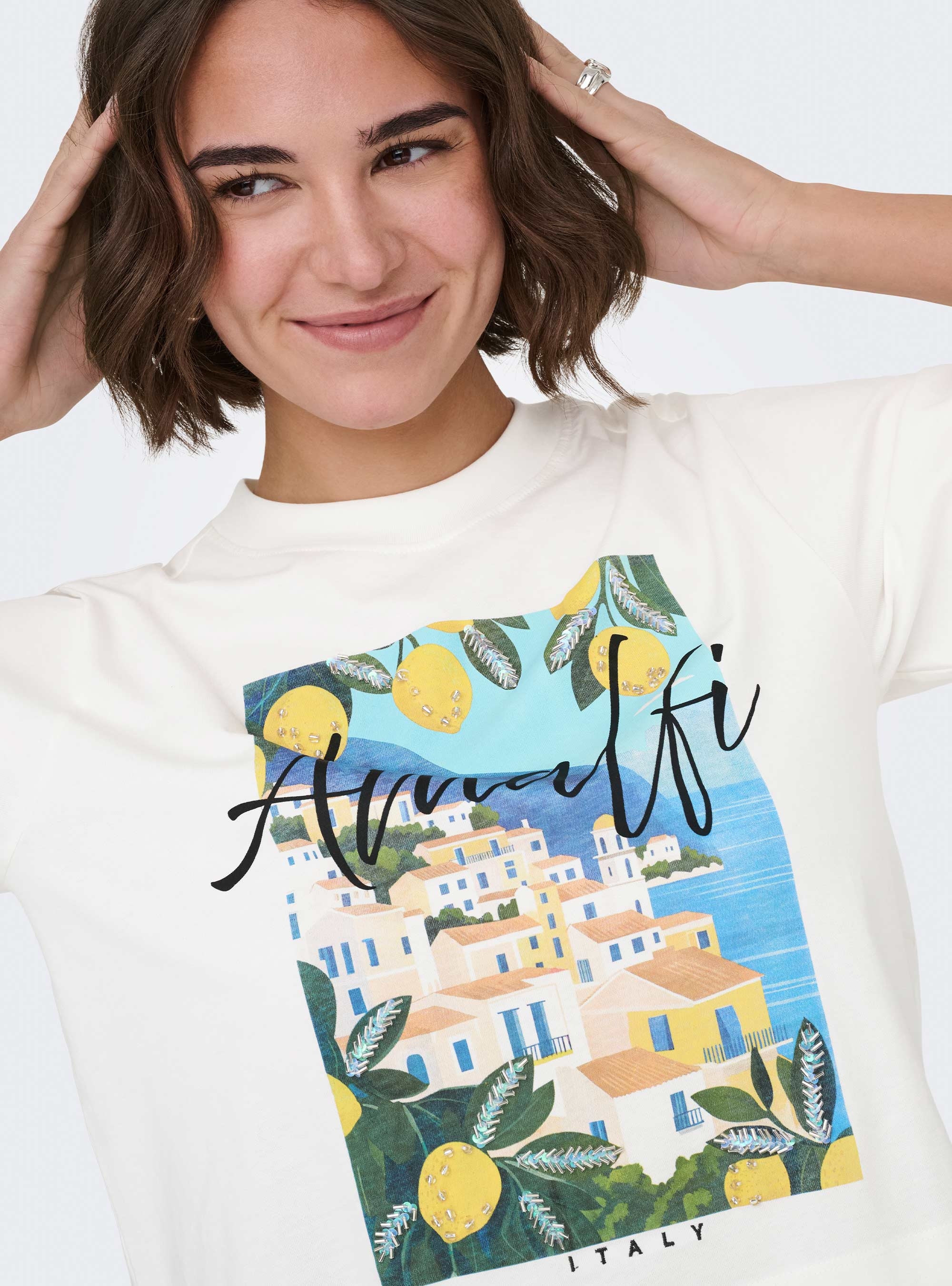 Only Vega New Vibe Tee - White