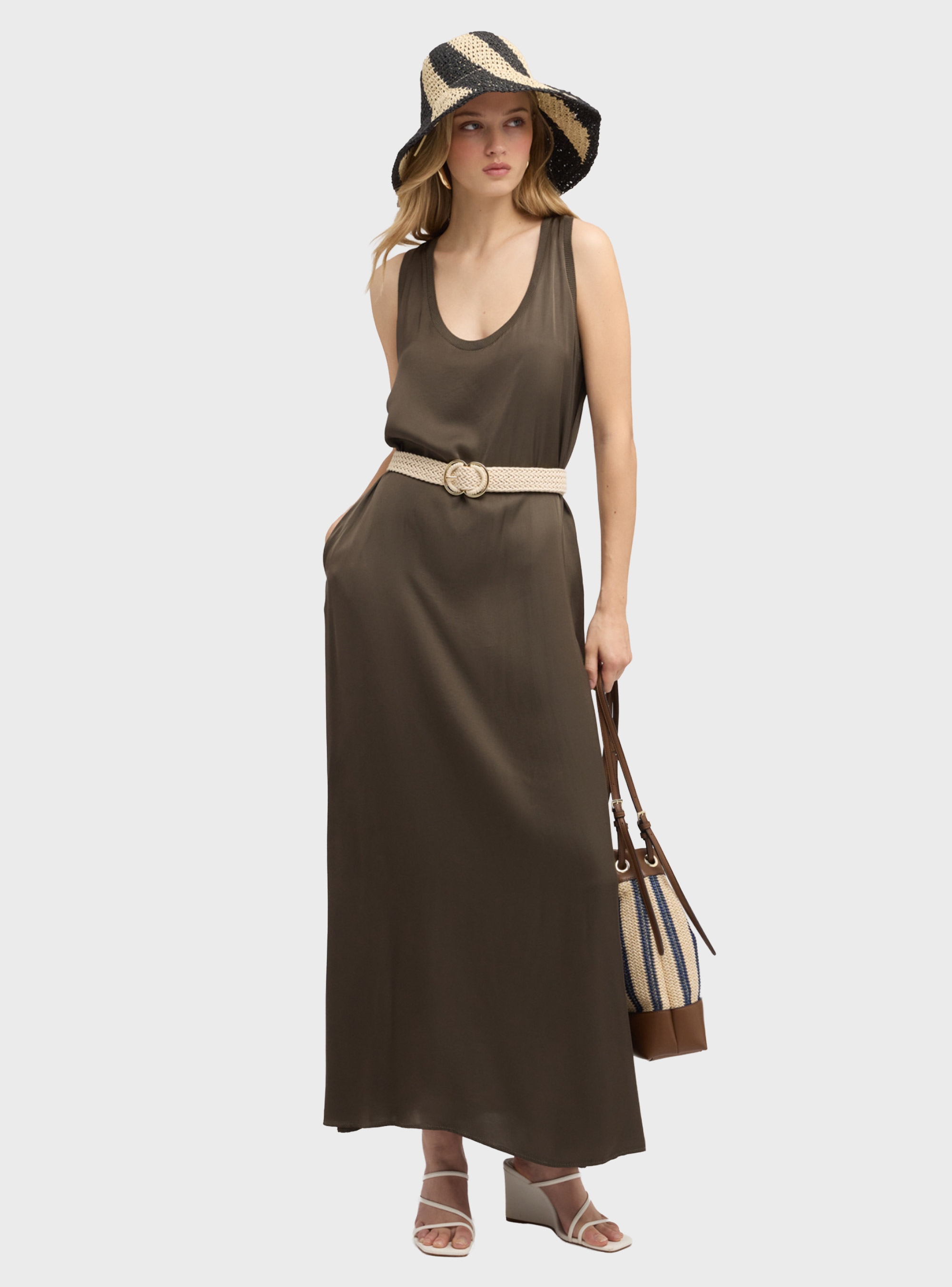 Motivi Long scoop-neck sleeveless dress - Brown