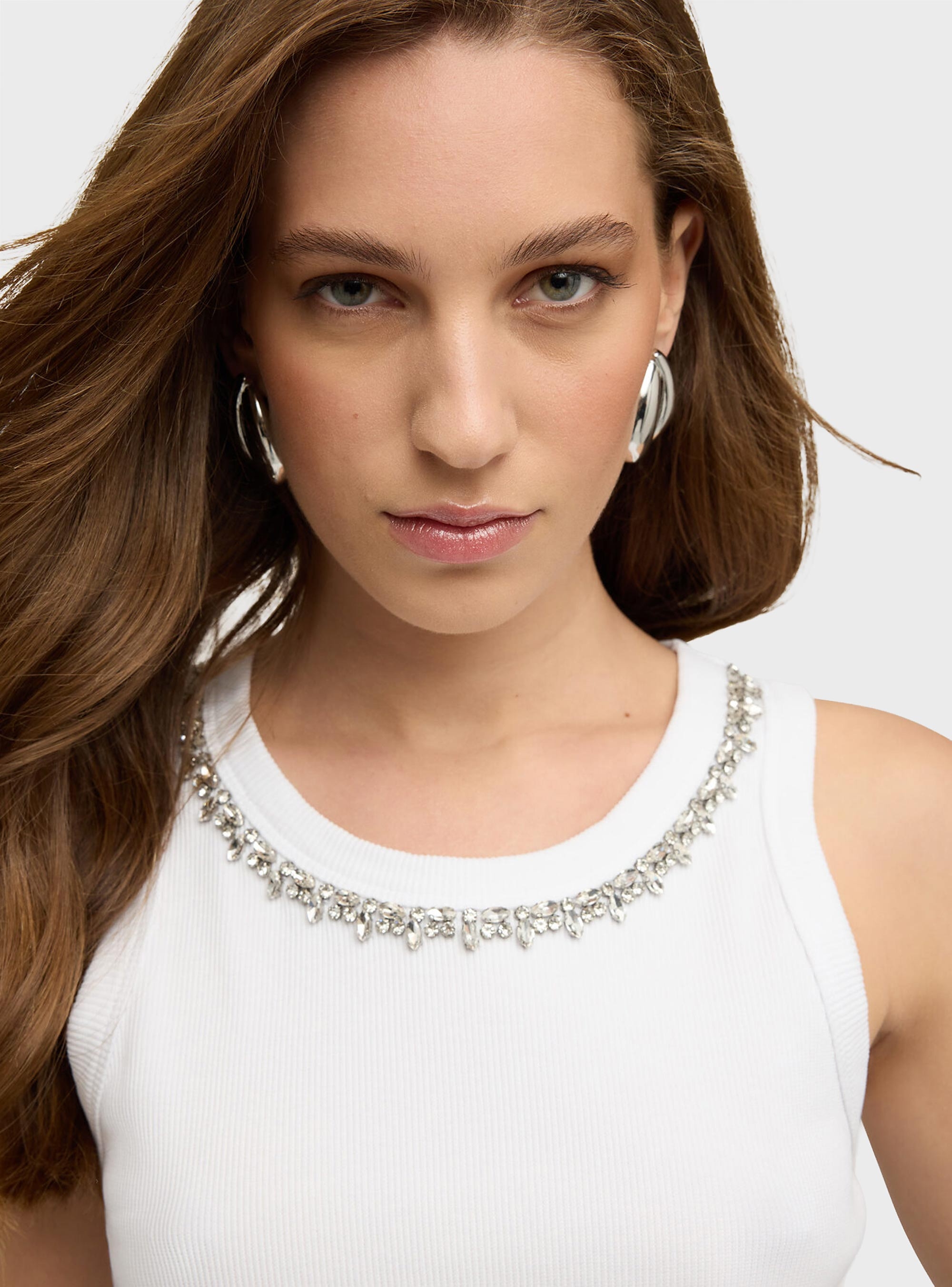 Motivi Top with rhinestones on the neckline - White