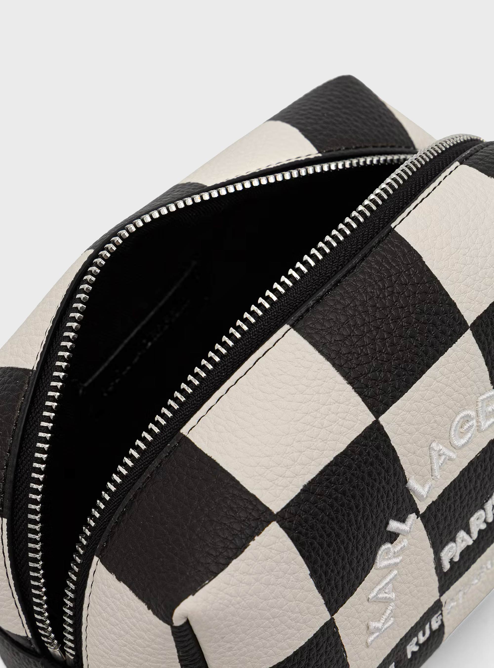 Karl Lagerfeld Rue St-Guillaume Checked Vanity Case - Black & White