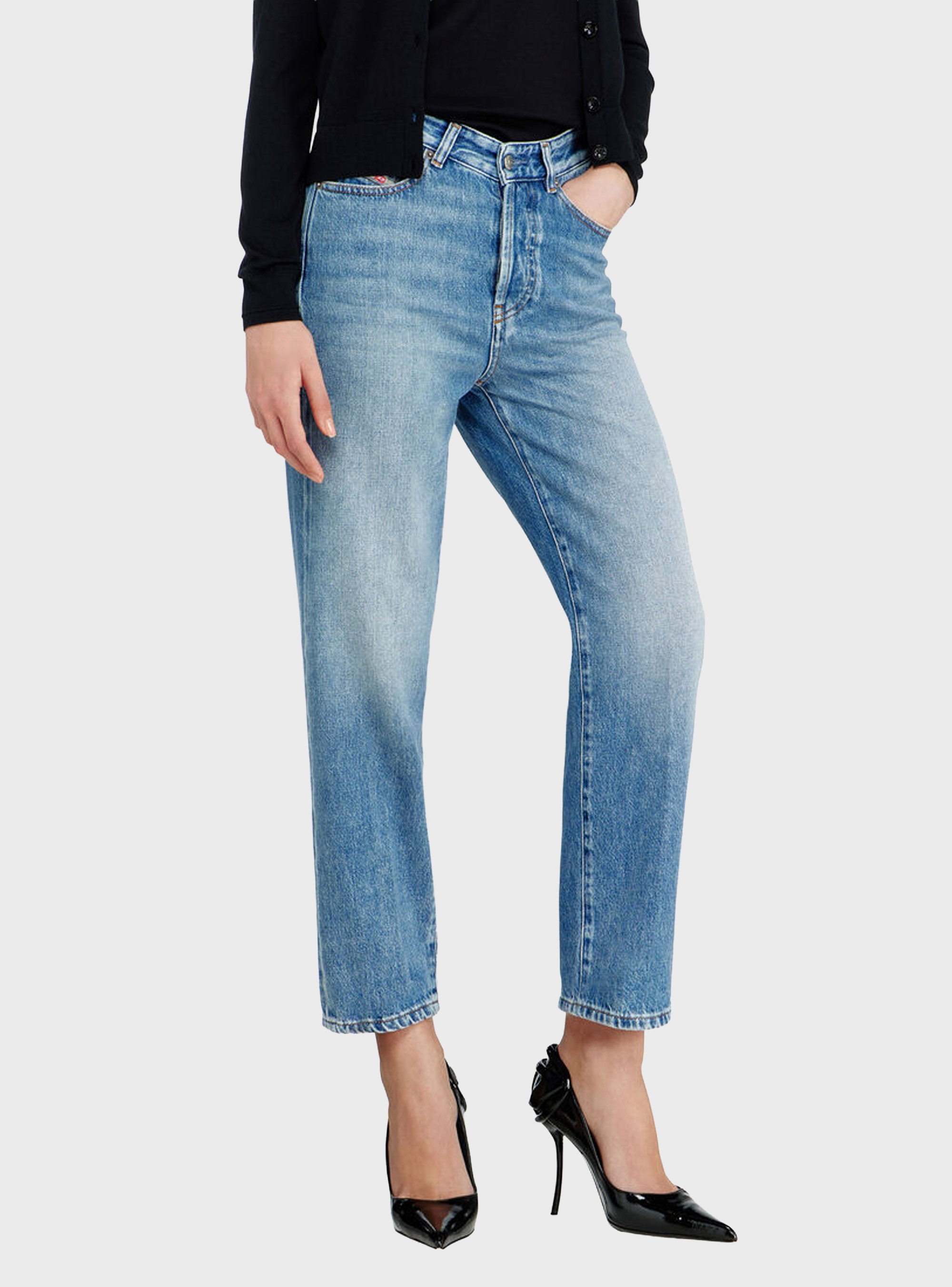 Diesel Regular Jeans High Waist 1981 D-Went - Medium Aged Denim