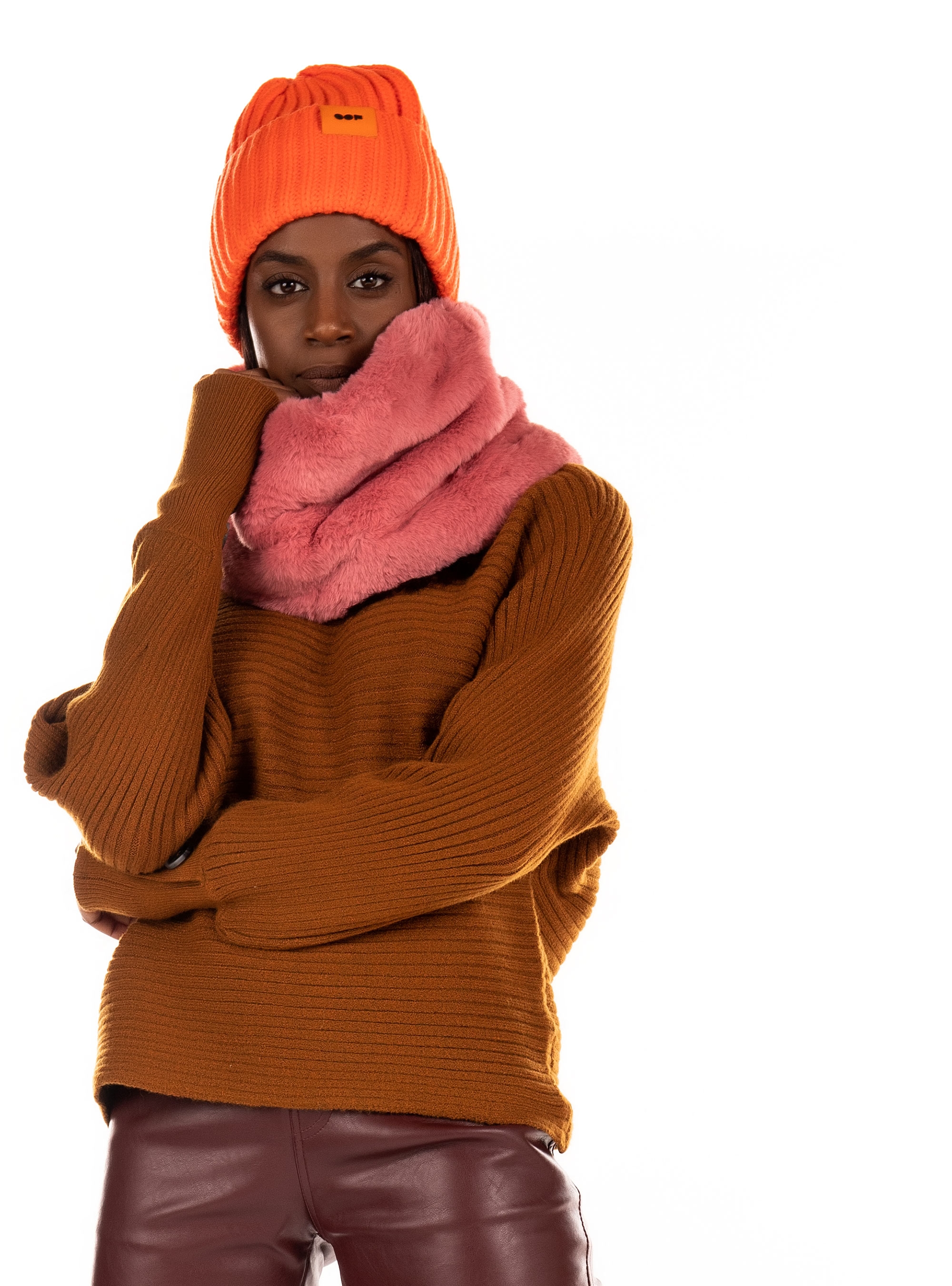 OOF Faux Fur Collar-Pink