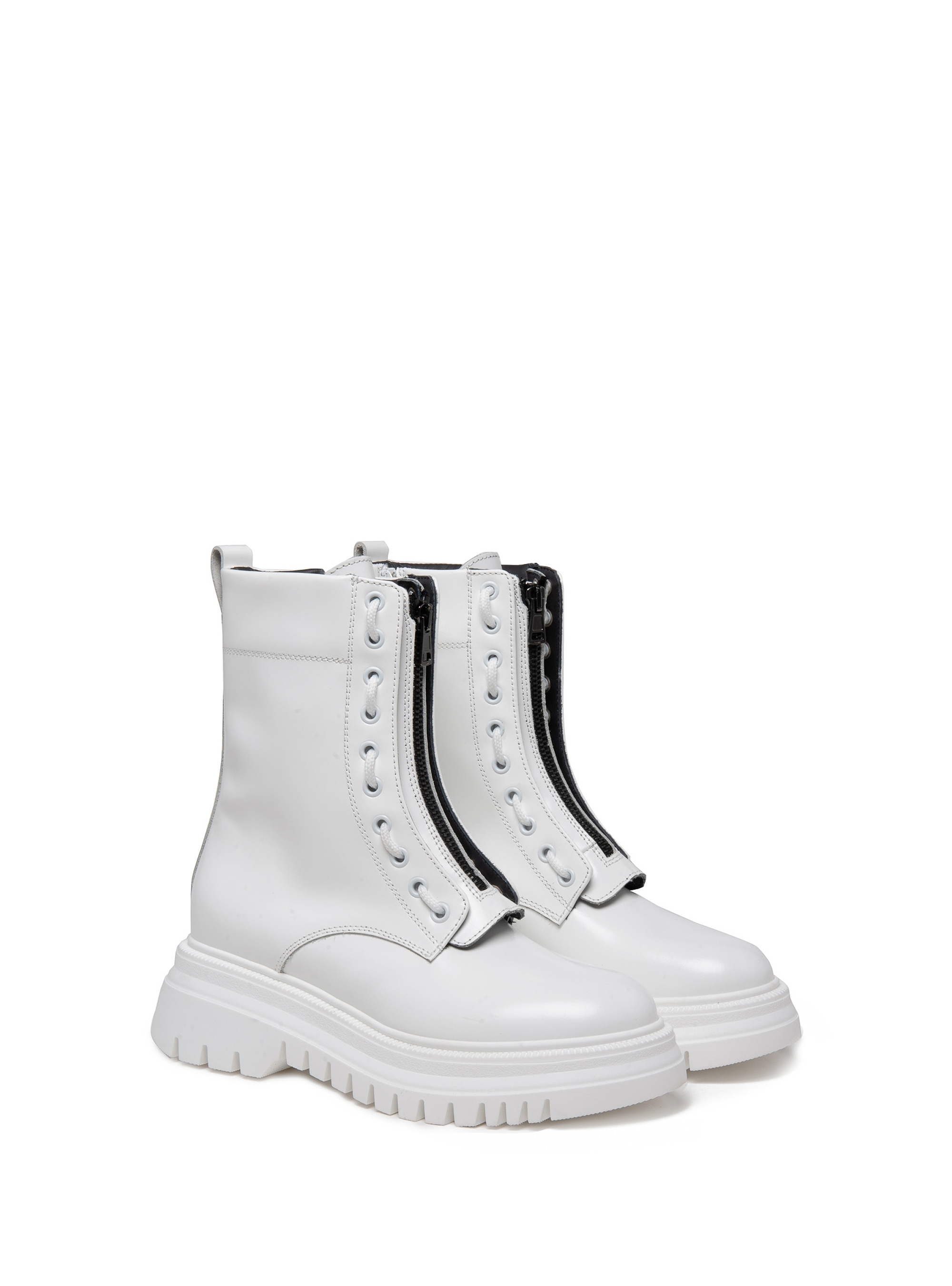 Janet & Janet Ankle Boots-White