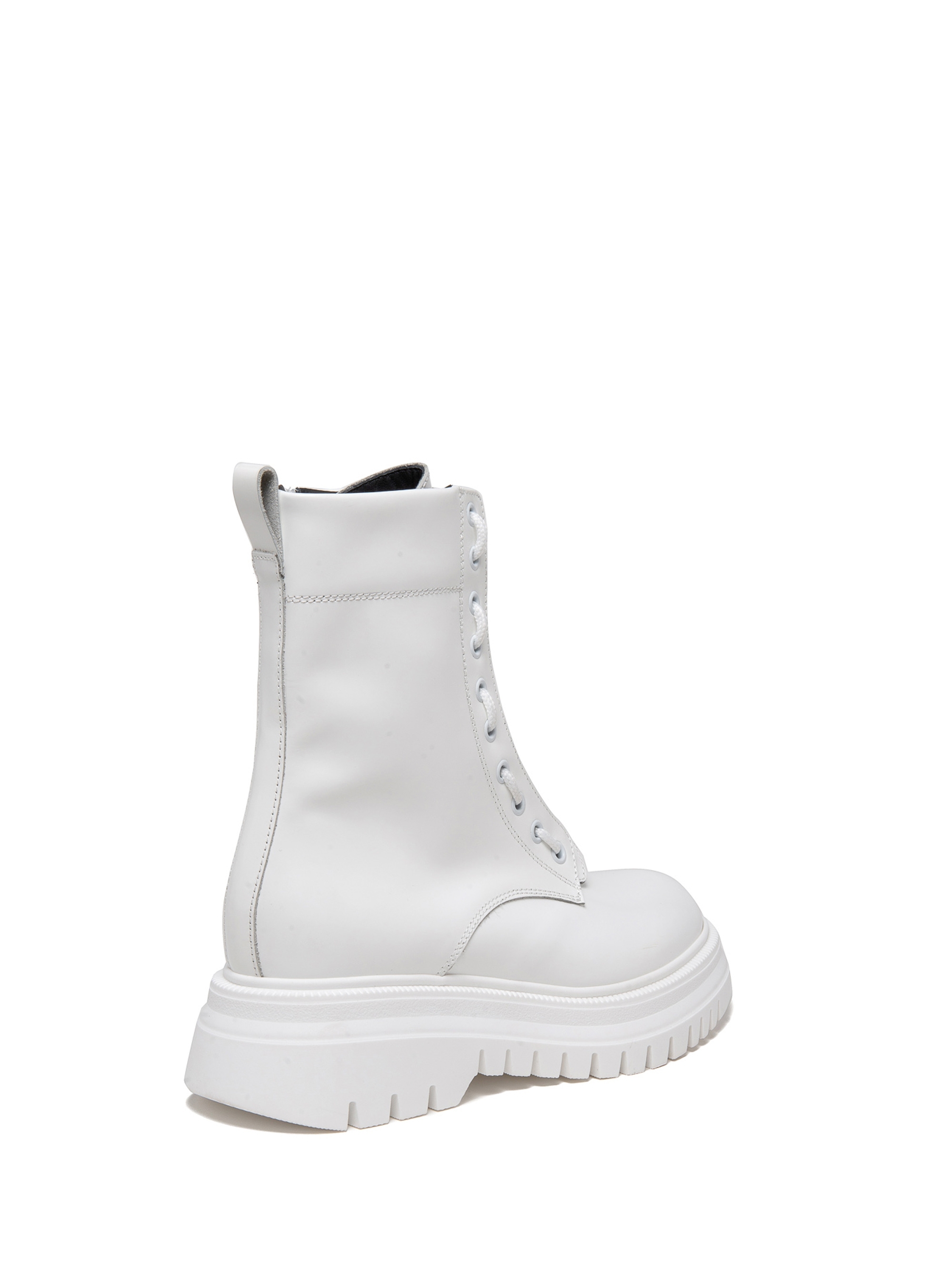 Janet & Janet Ankle Boots-White