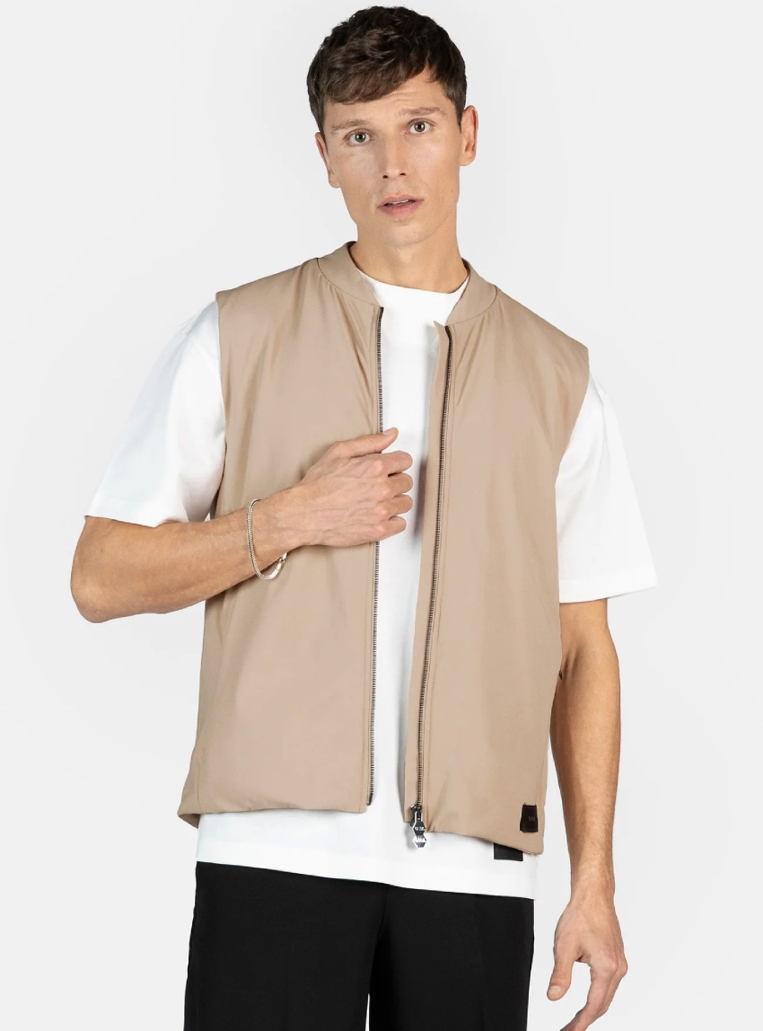 BALR. BALRXI Regular Fit Gilet - Cream